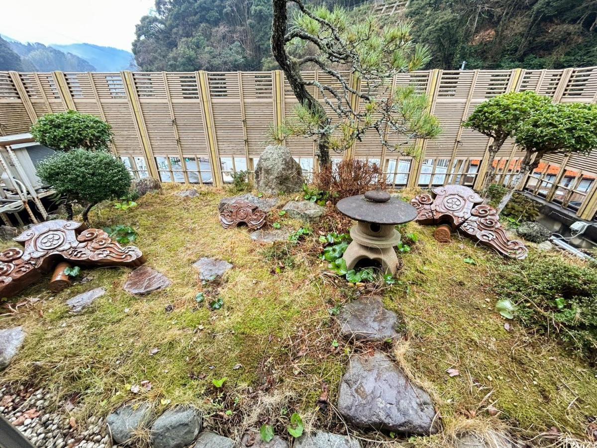Sangai Ryokan Gotsu Ngoại thất bức ảnh