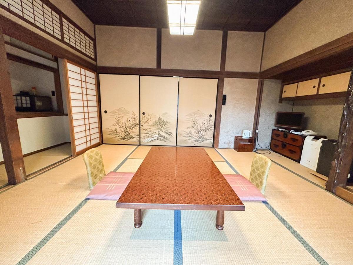 Sangai Ryokan Gotsu Ngoại thất bức ảnh