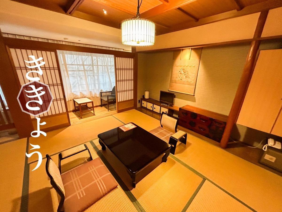 Sangai Ryokan Gotsu Ngoại thất bức ảnh